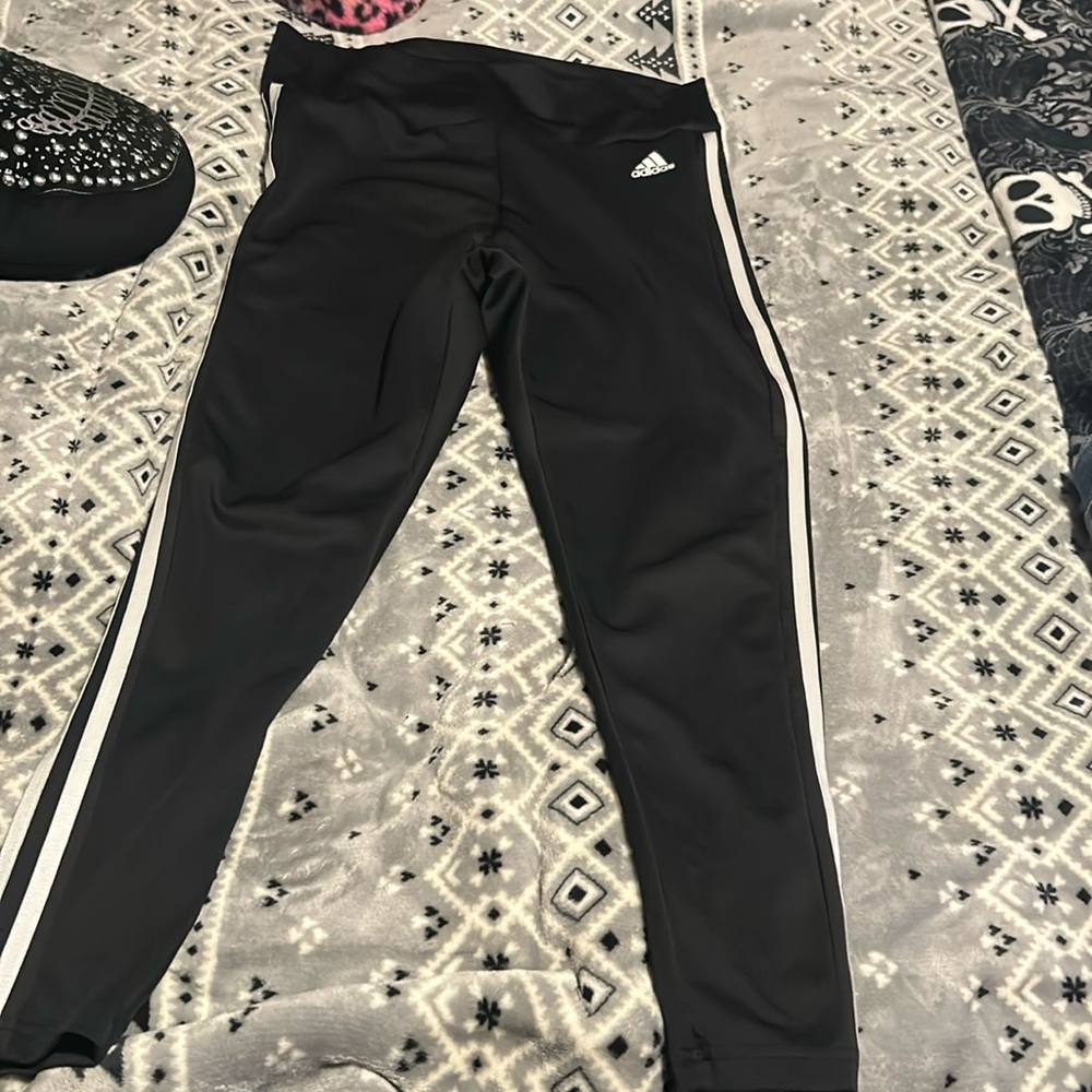 Adidas leggings